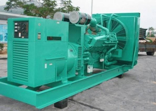 高石碑镇75kw康明斯柴油发电车出租