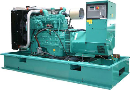 高石碑镇180kw康明斯柴油发电机组